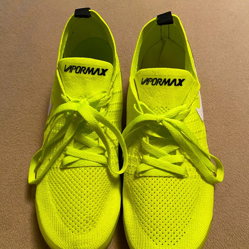 Vapormax Flyknit Volt